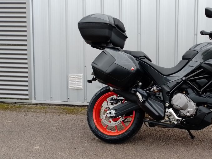 DUCATI MULTISTRADA V2S 4