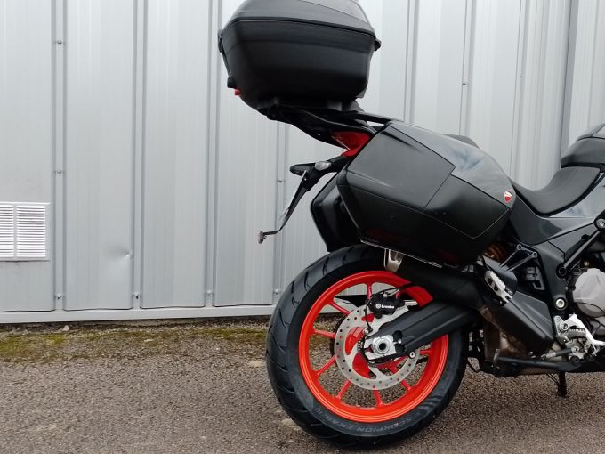 DUCATI MULTISTRADA V2S 4