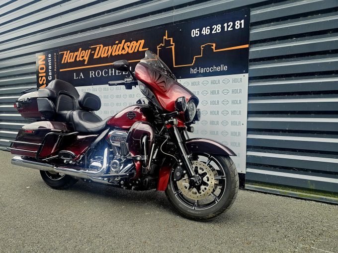 HARLEY-DAVIDSON TOURING ELECTRA GLIDE 1923 ULTRA CVO 4