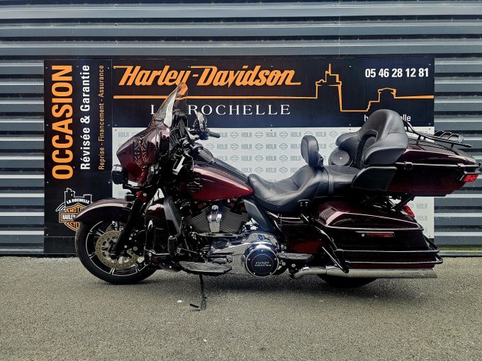 HARLEY-DAVIDSON TOURING ELECTRA GLIDE 1923 ULTRA CVO 4