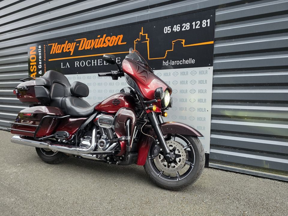 HARLEY-DAVIDSON TOURING ELECTRA GLIDE 1923 ULTRA CVO 4