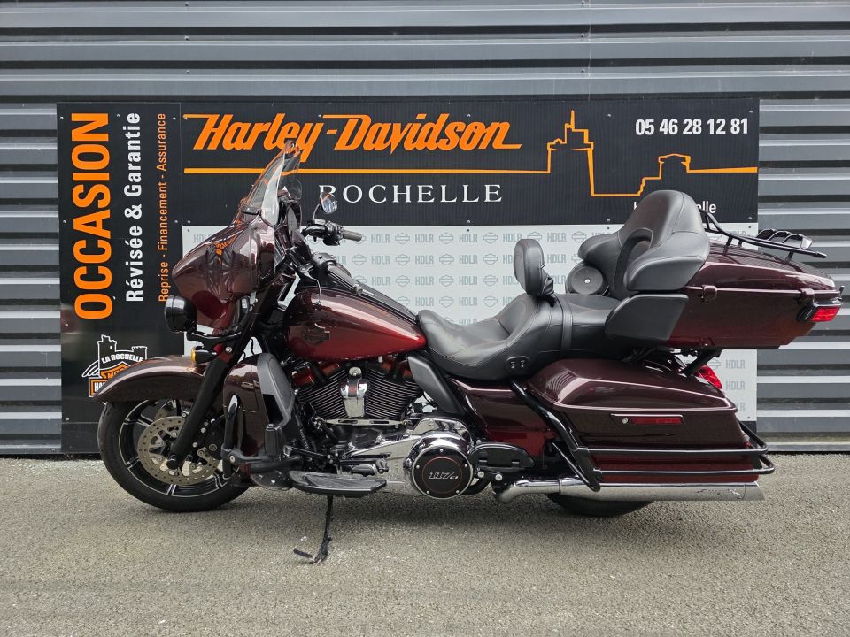 HARLEY-DAVIDSON TOURING ELECTRA GLIDE 1923 ULTRA CVO 4