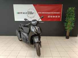 PIAGGIO BEVERLY 400 - 2024