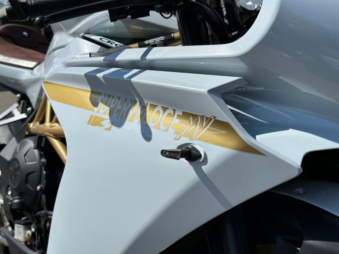 MV AGUSTA SUPERVELOCE S 4