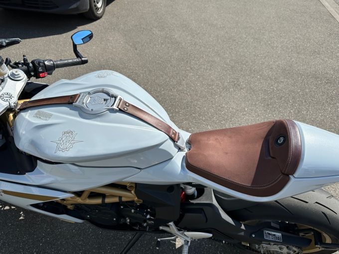 MV AGUSTA SUPERVELOCE S 4