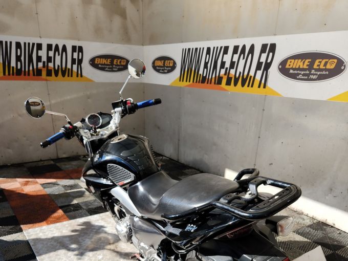 SUZUKI GW 250 INAZUMA 4