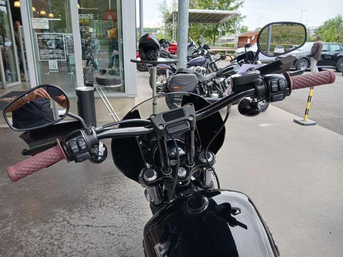 HARLEY-DAVIDSON SOFTAIL STREET BOB 1745 4