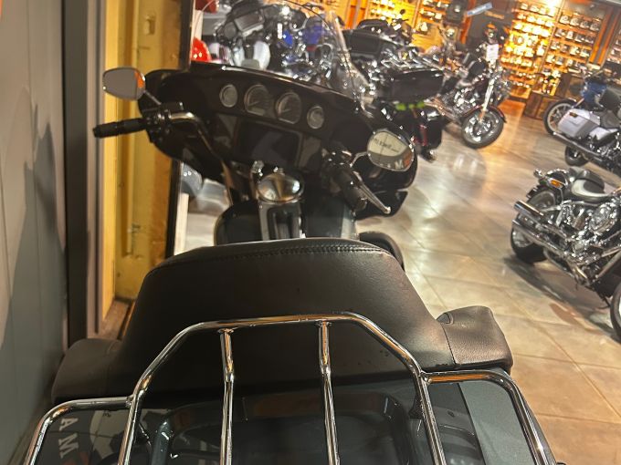 HARLEY-DAVIDSON TOURING ELECTRA GLIDE 1868 ULTRA LIMITED 4