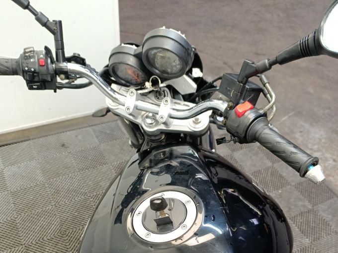 SUZUKI GSF 650 N BANDIT 4