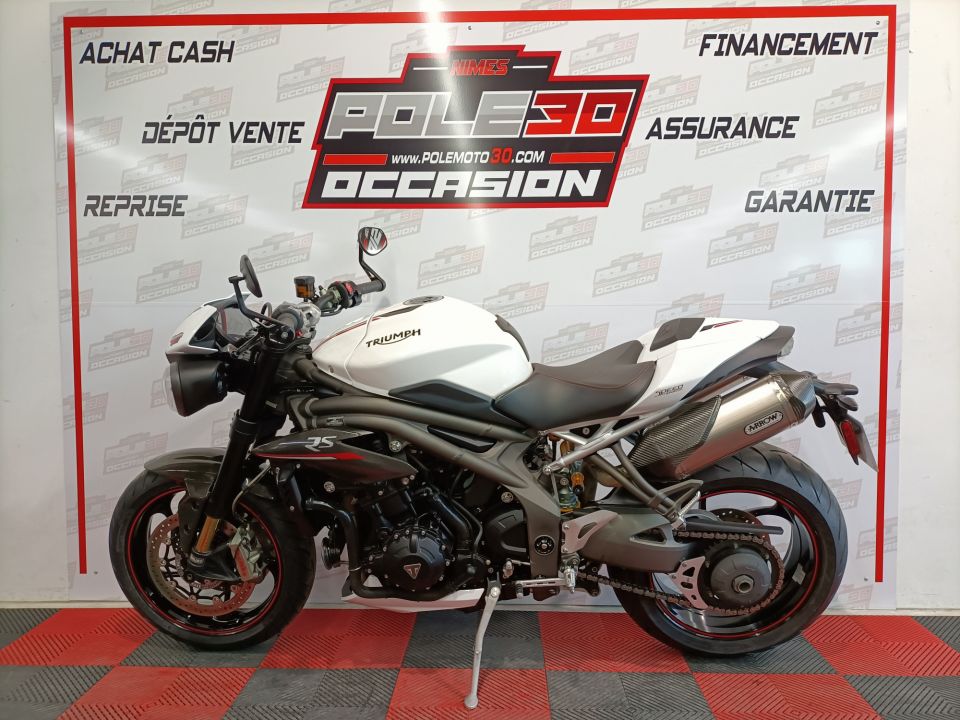 TRIUMPH SPEED TRIPLE 1050 RS 4