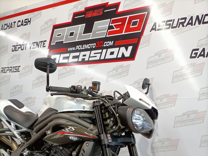 TRIUMPH SPEED TRIPLE 1050 RS 4