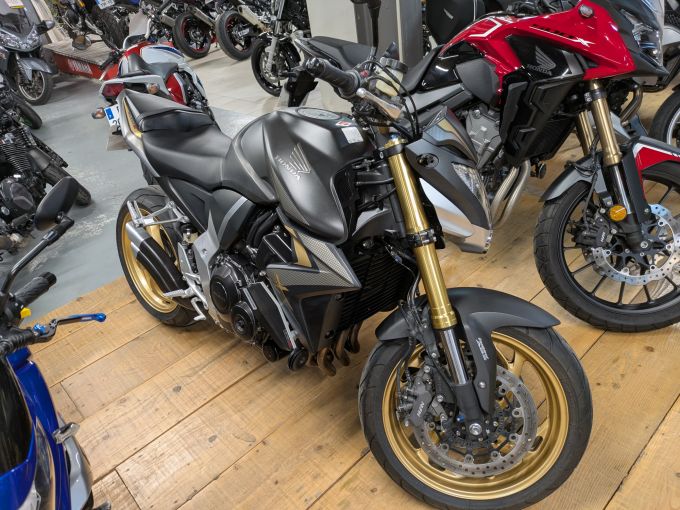 HONDA CB 1000 R ABS 4