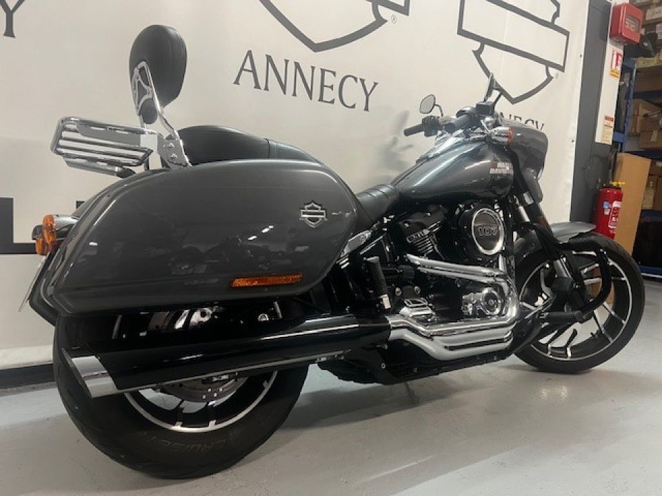 HARLEY-DAVIDSON SOFTAIL SPORT GLIDE 1745 4