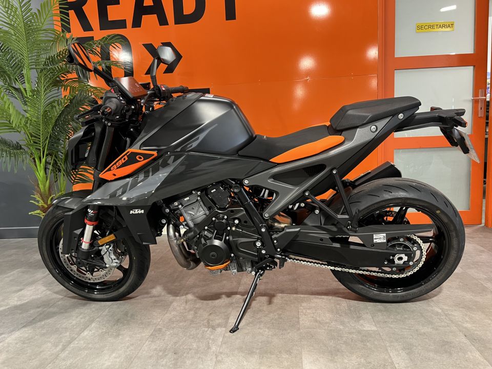 KTM 990 DUKE 4