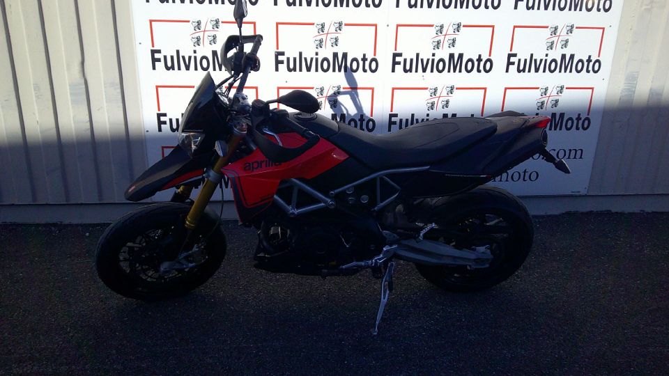 APRILIA DORSODURO 750 4