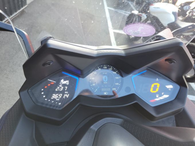 KYMCO AK 550 4