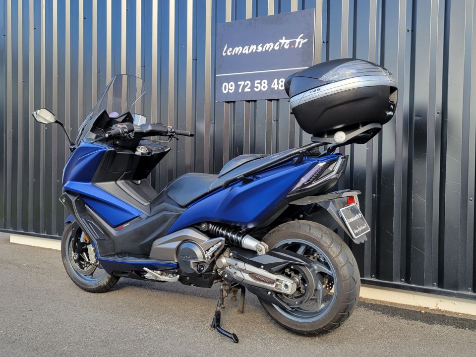 KYMCO AK 550 4