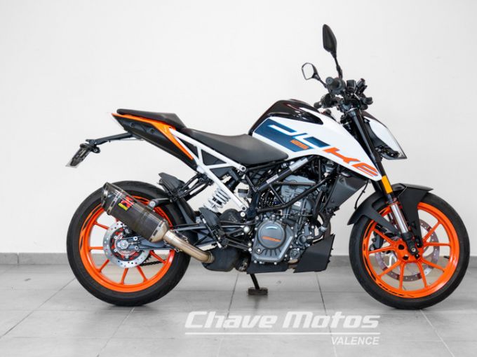 KTM DUKE 125 4