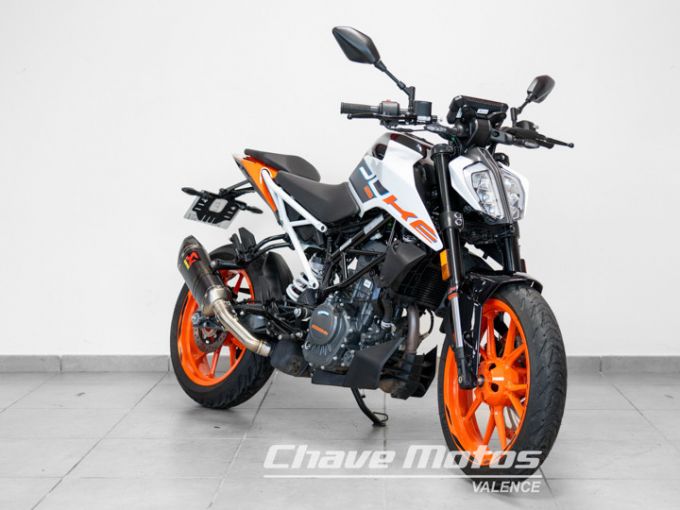 KTM DUKE 125 4