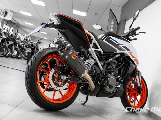 KTM DUKE 125 4