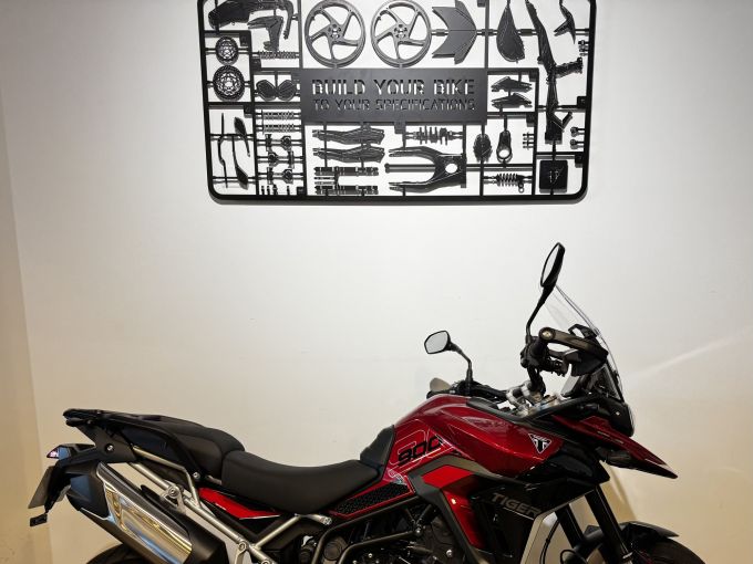 TRIUMPH Tiger 900 GT PRO 4