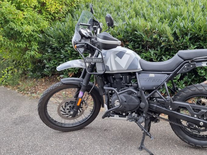 ROYAL ENFIELD HIMALAYAN 4