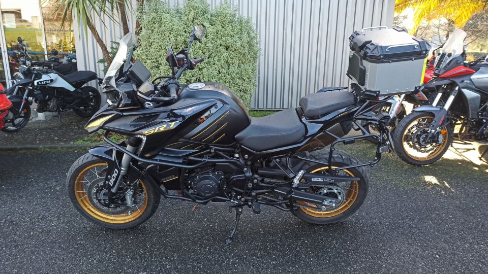 QJ MOTOR SRT 900 SX Touring 4