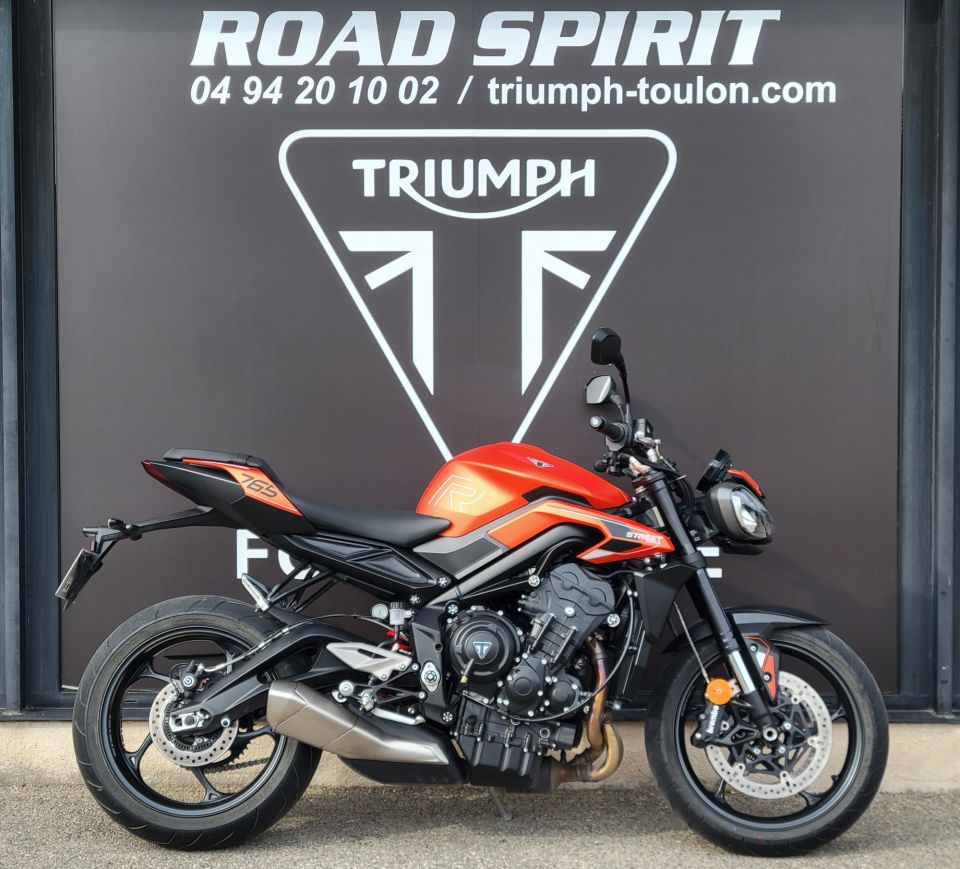 TRIUMPH STREET TRIPLE 765 R 4