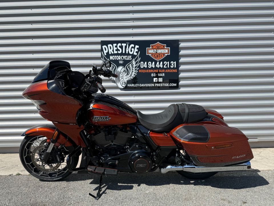 HARLEY-DAVIDSON TOURING ROAD GLIDE 1923 CVO 4