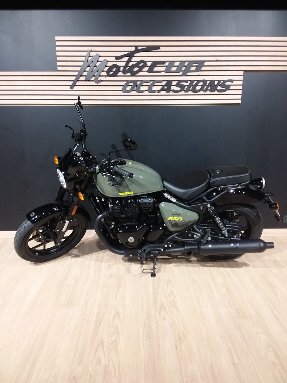 ROYAL ENFIELD SHOTGUN 650 4