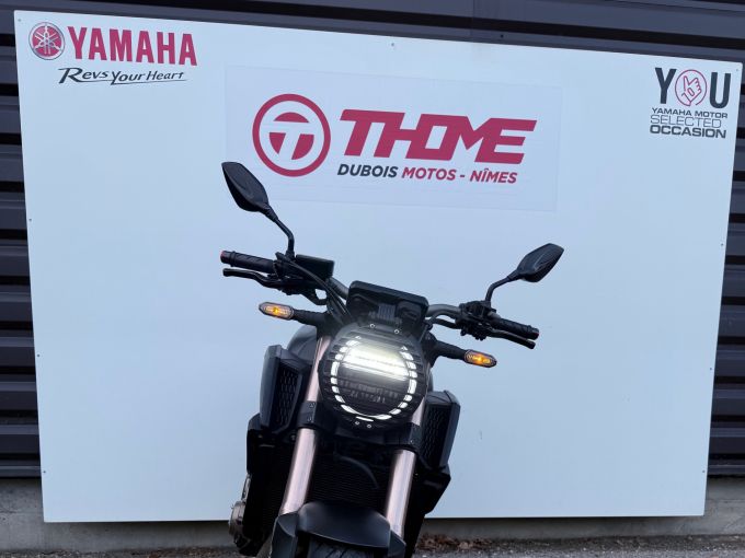 HONDA CB 650 R 4