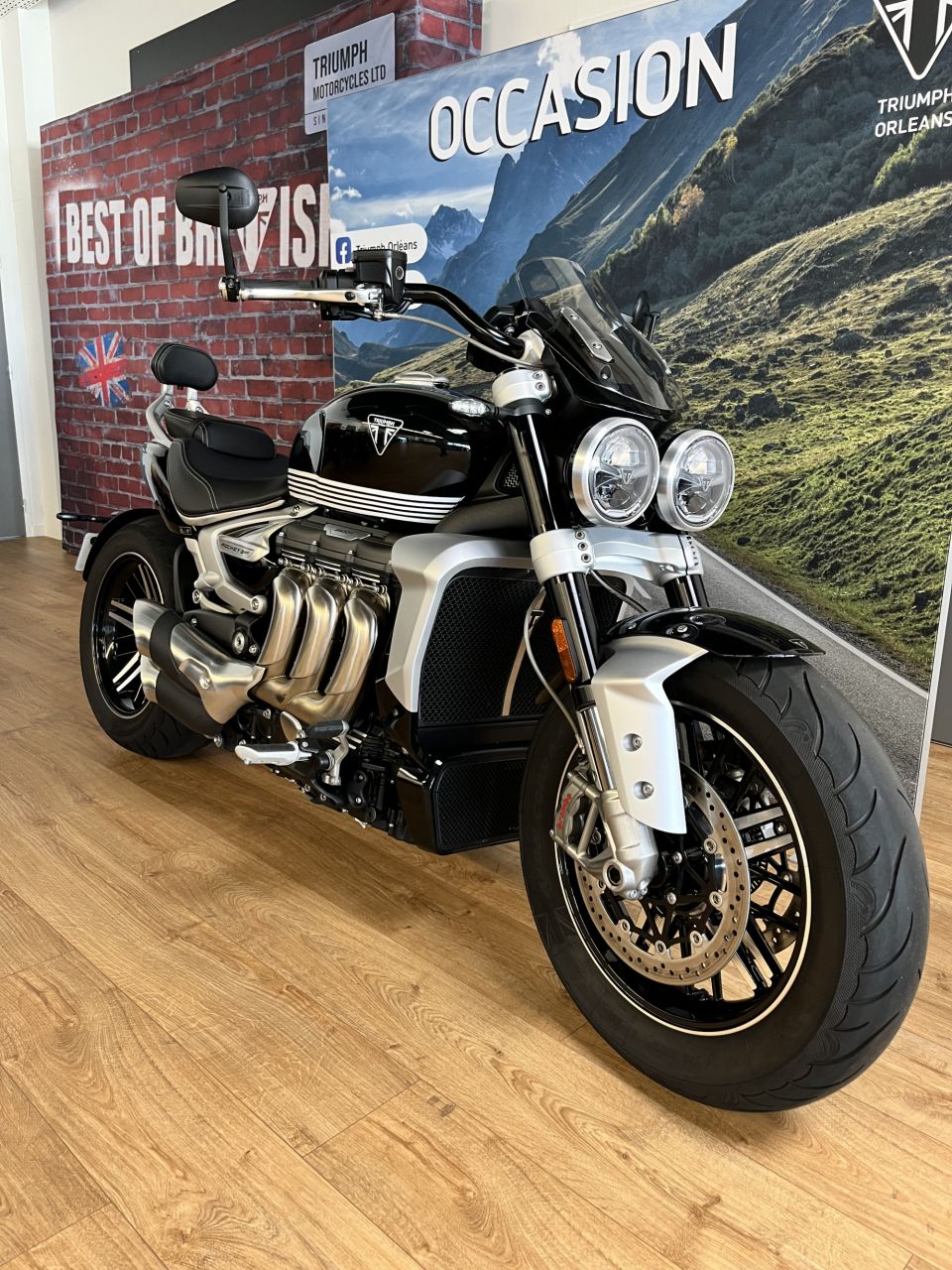 TRIUMPH ROCKET 3 GT 4