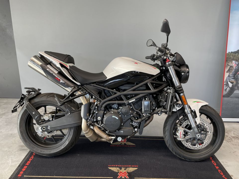 MOTO MORINI 1200 SPORT 4