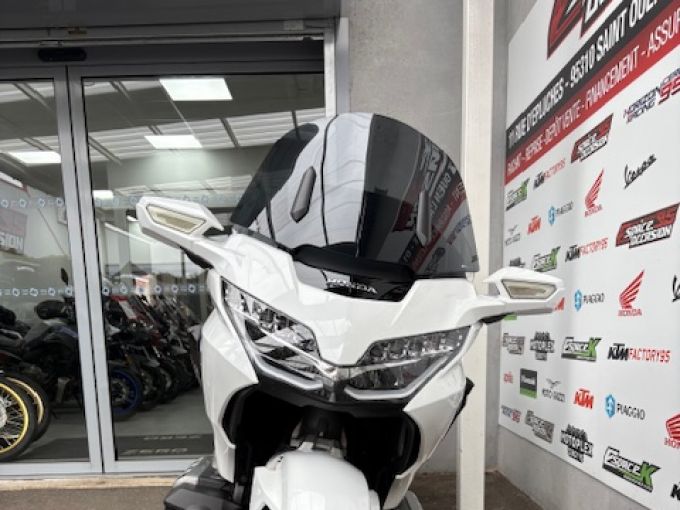 HONDA HONDA GL 1800 GOLDWING DCT TOURING 4