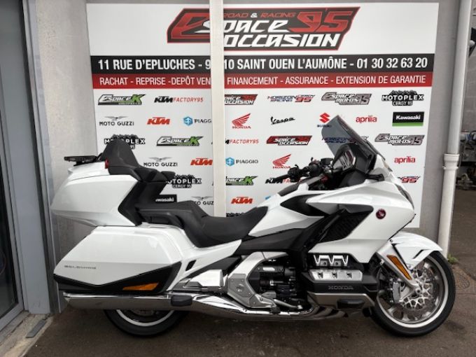 HONDA HONDA GL 1800 GOLDWING DCT TOURING 4