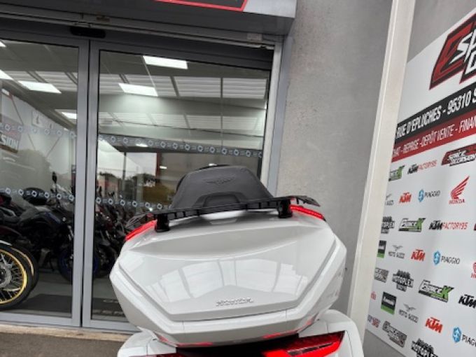 HONDA HONDA GL 1800 GOLDWING DCT TOURING 4