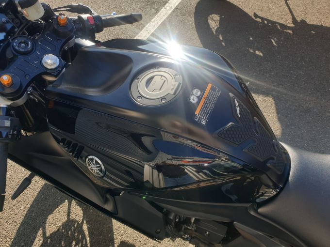 YAMAHA R7 4
