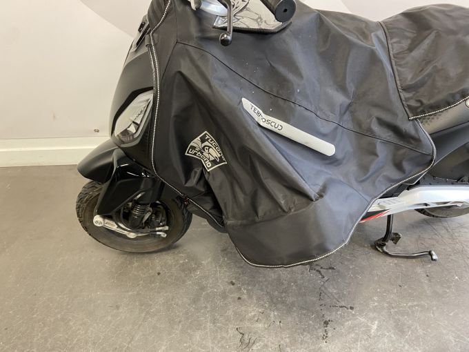 PIAGGIO 1 ACTIVE 4