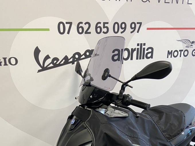 PIAGGIO 1 ACTIVE 4