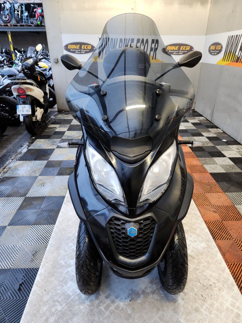 PIAGGIO MP3 350 ABS/ASR 4