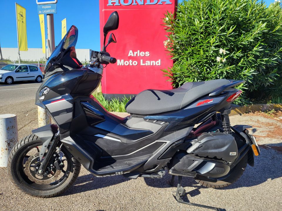 APRILIA SR 125 GT 4