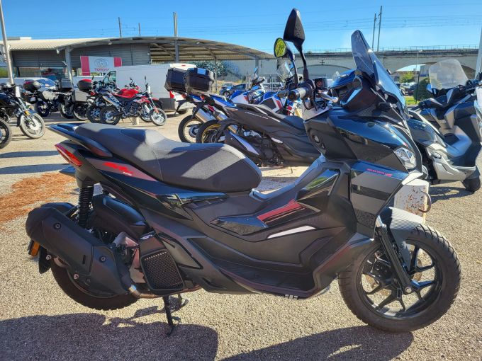 APRILIA SR 125 GT 4