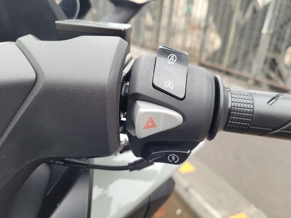 HONDA NSS FORZA 125 4