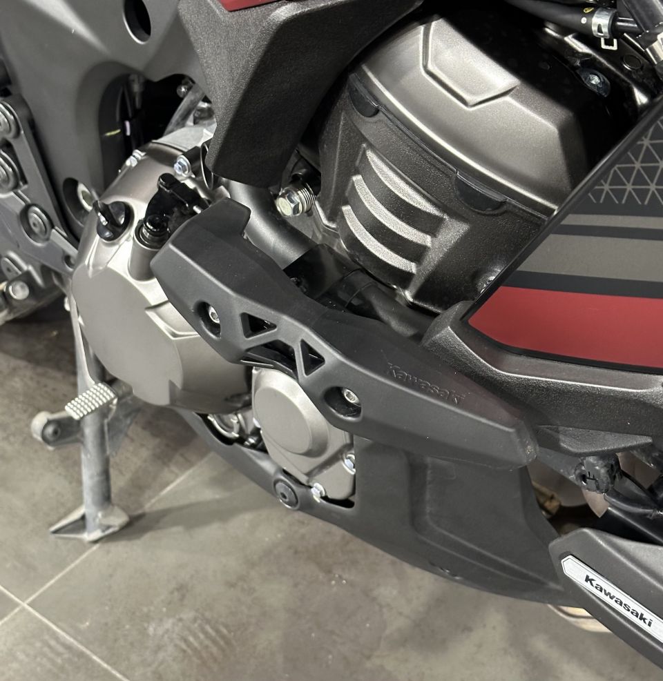 KAWASAKI VERSYS 1000 SE GT 4