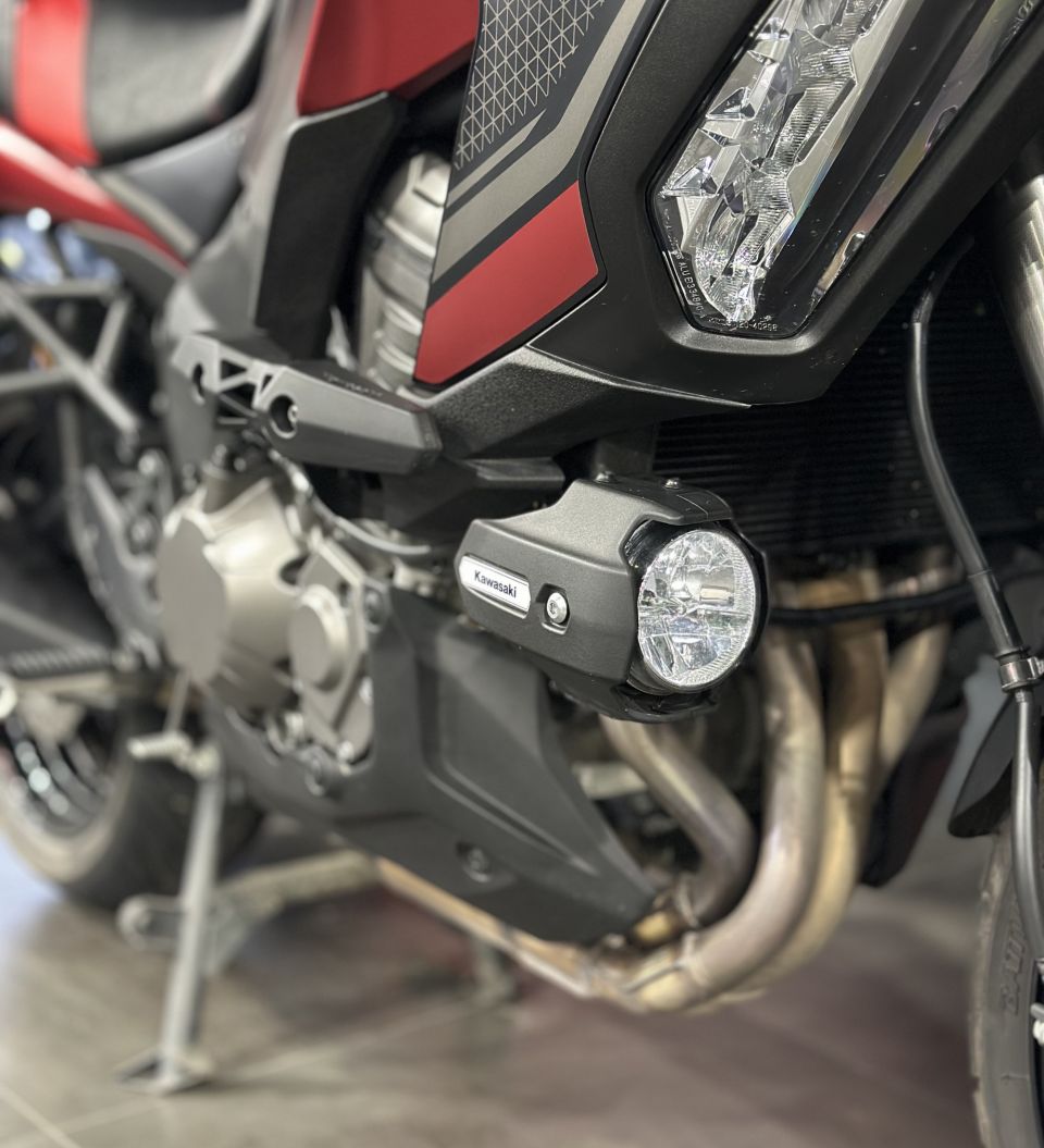 KAWASAKI VERSYS 1000 SE GT 4