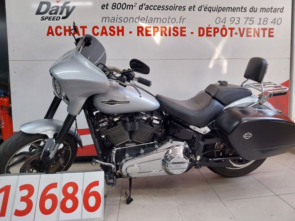 HARLEY-DAVIDSON SPORTGLIDE 1745 4