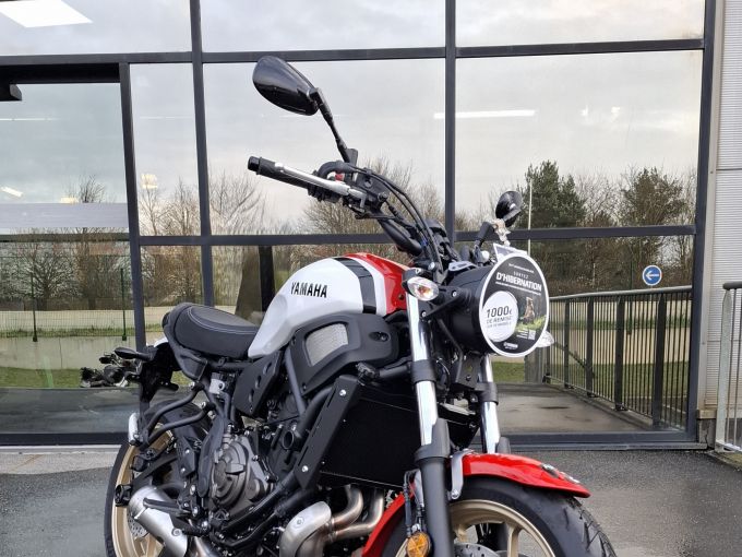 YAMAHA XSR 700 4