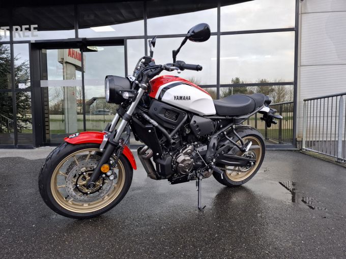 YAMAHA XSR 700 4