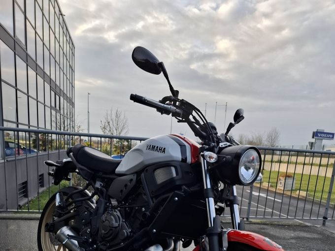 YAMAHA XSR 700 4