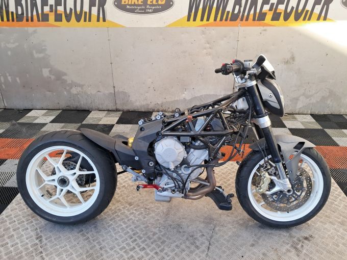 MV AGUSTA BRUTALE 800 4